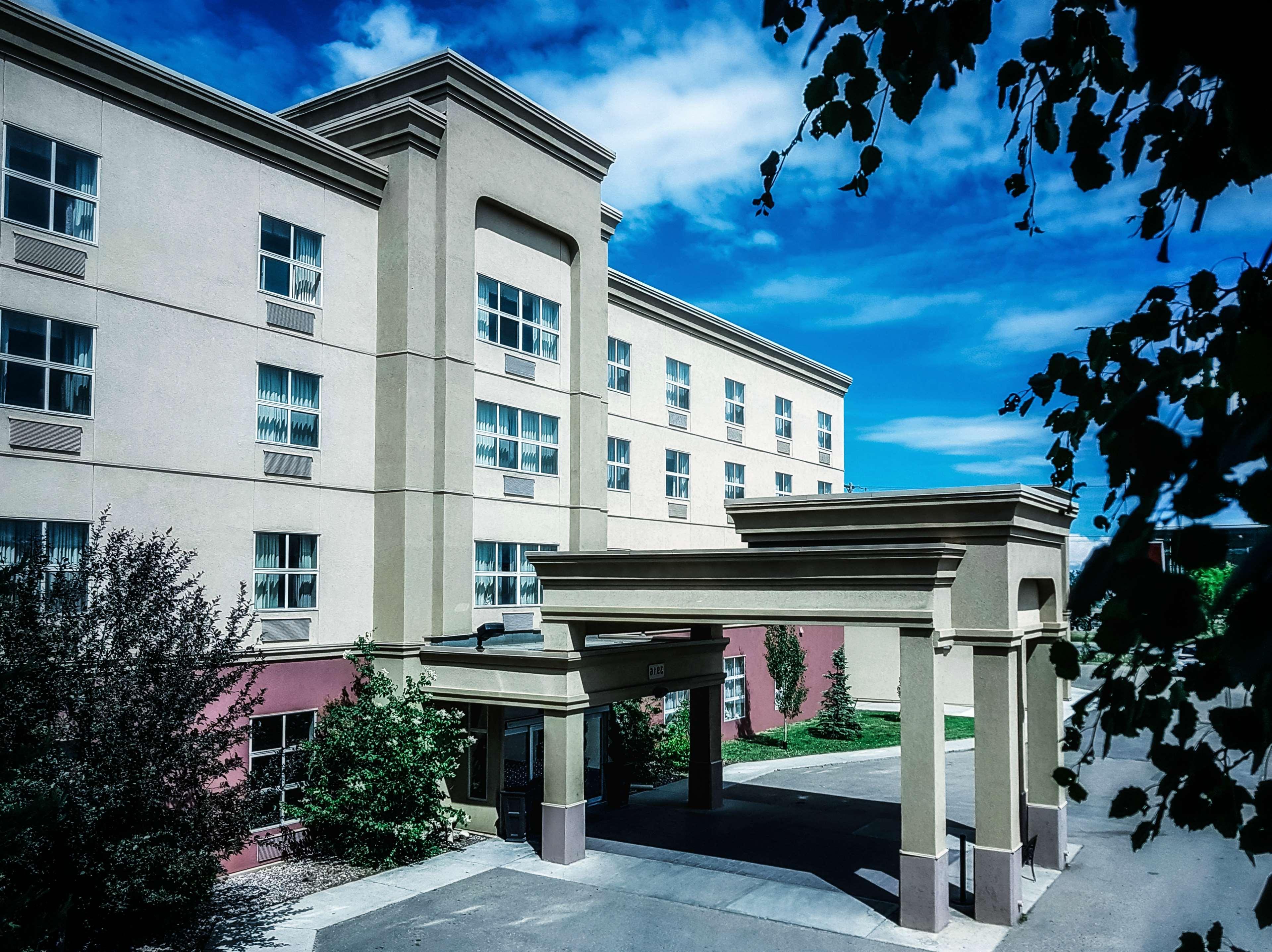 לדוק Hampton Inn & Suites By Hilton Edmonton International Airport מראה חיצוני תמונה
