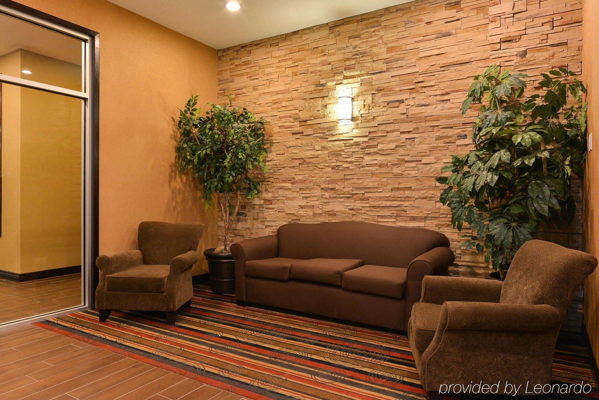 לדוק Hampton Inn & Suites By Hilton Edmonton International Airport מראה חיצוני תמונה