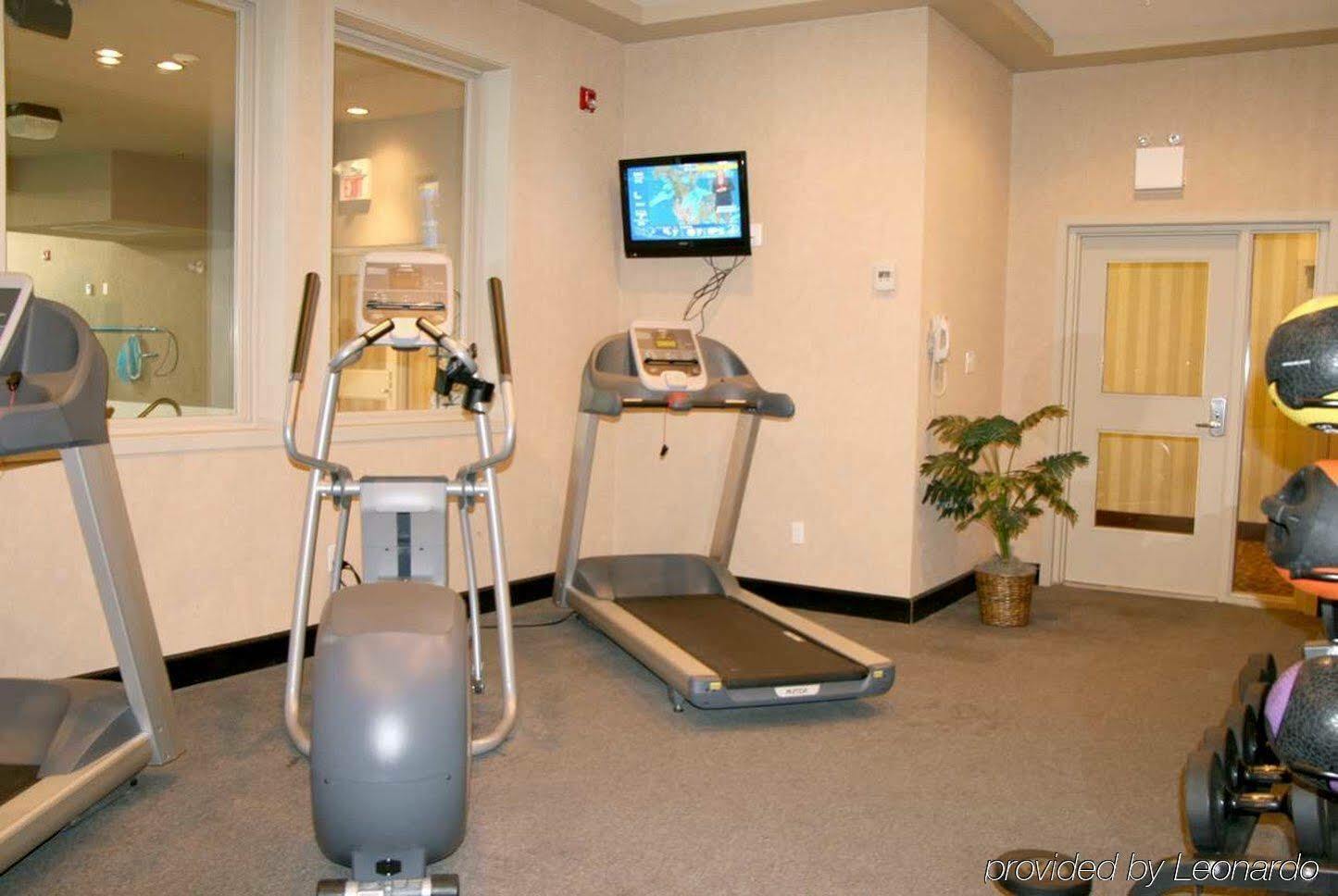 לדוק Hampton Inn & Suites By Hilton Edmonton International Airport מתקנים תמונה
